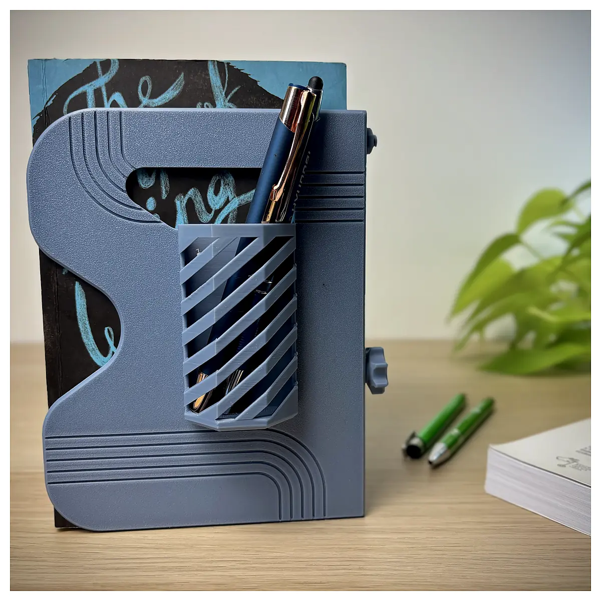 Retractable Book Stand Organizer Flip Book Holder Shelf Support Reading Accessory Adjustable Book Stand