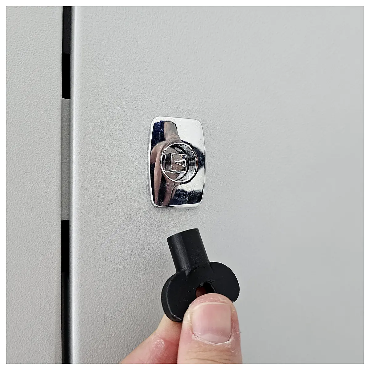 Industrial Facility Key Lock Repair Emergency Backup Key Duplication Key Replacement