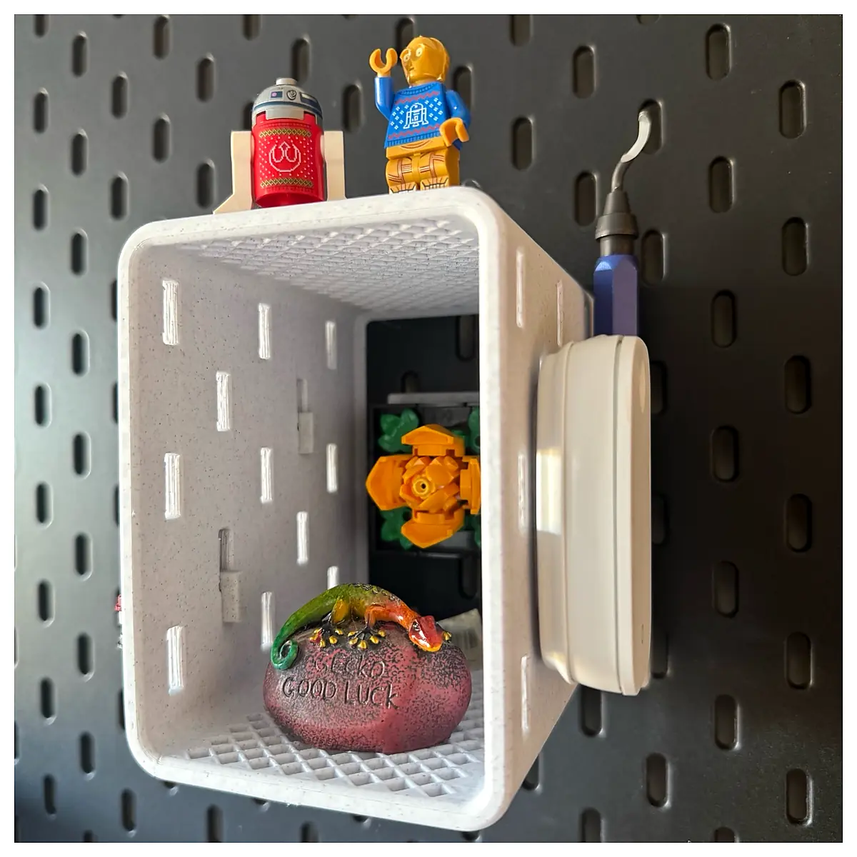 Pegboard Shelf Extender Wall Mounted Storage Solutions Expandable Shelf Modular Storage Utility Shelf
