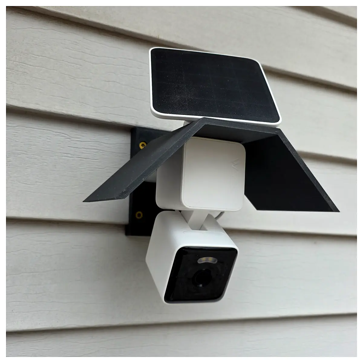 Wyze Solar Cam Outdoor Security Camera Roof Mount Solar Powered Wireless Smart Home Surveillance