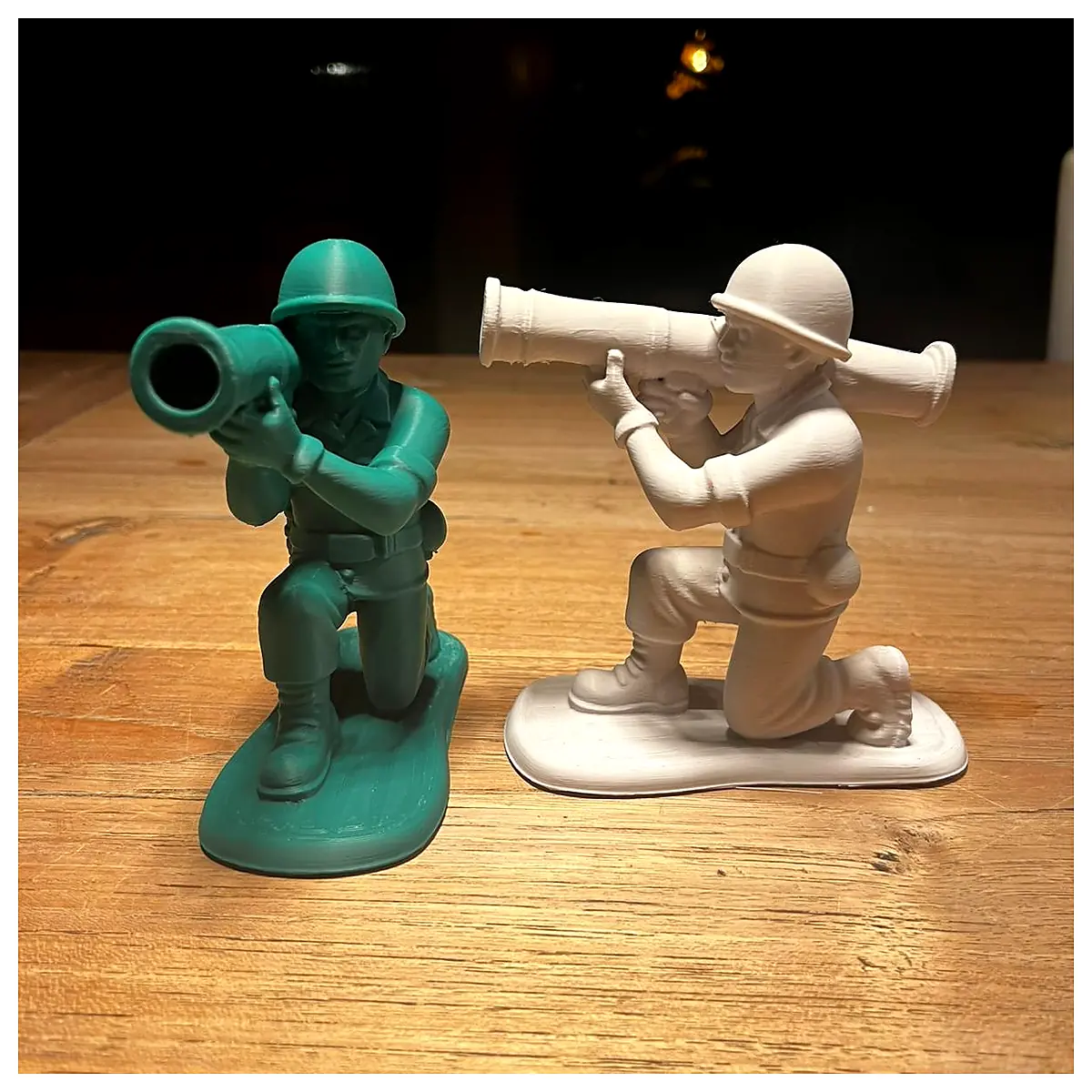 Soldier Pen Holder Multi Function Desk Organizer Office Supplies Student Gift Commemorative Item