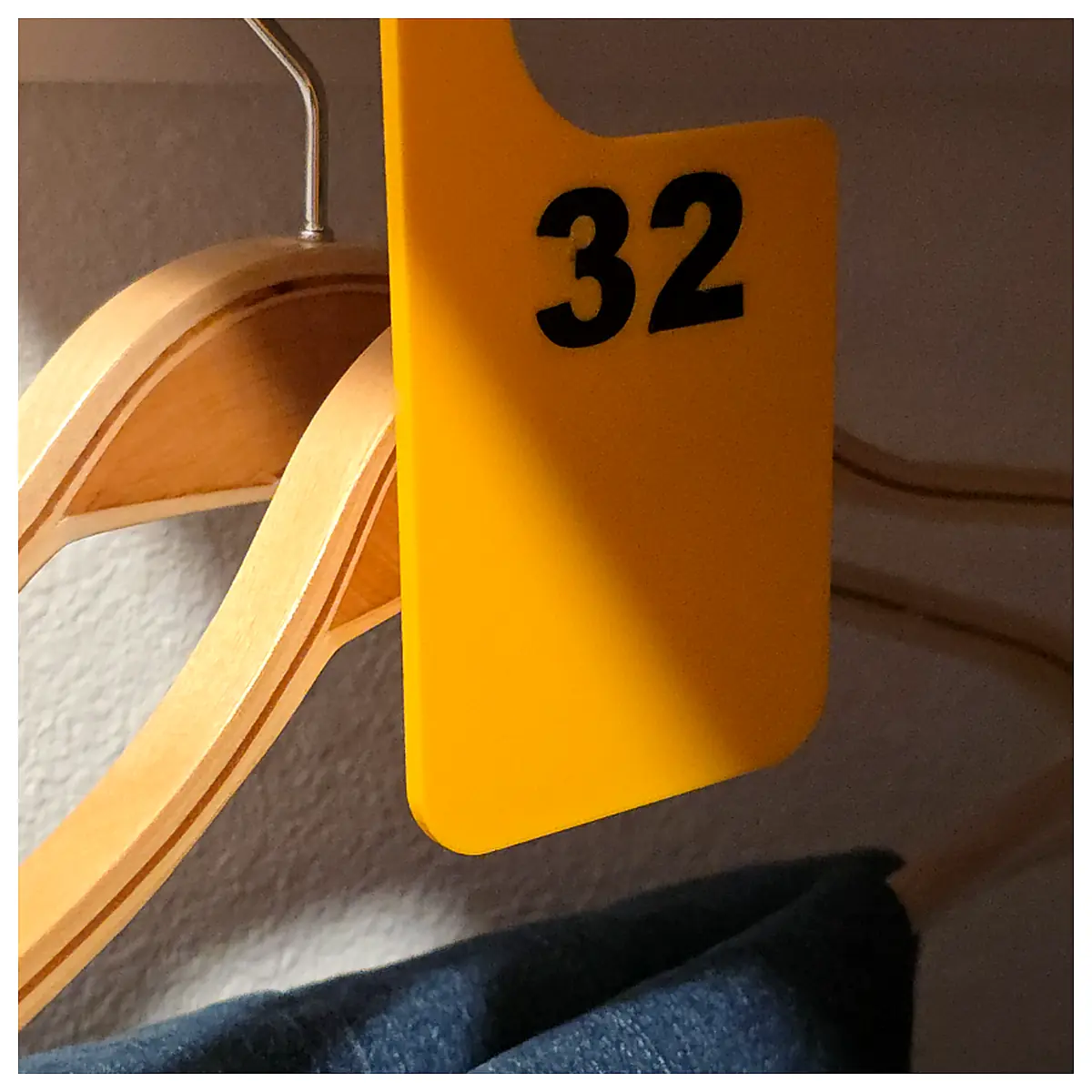 Hanging Clothes Rod Display Rack Universal Clothing Display Stand Multi Purpose Hanging Accessories Clothes Organizer
