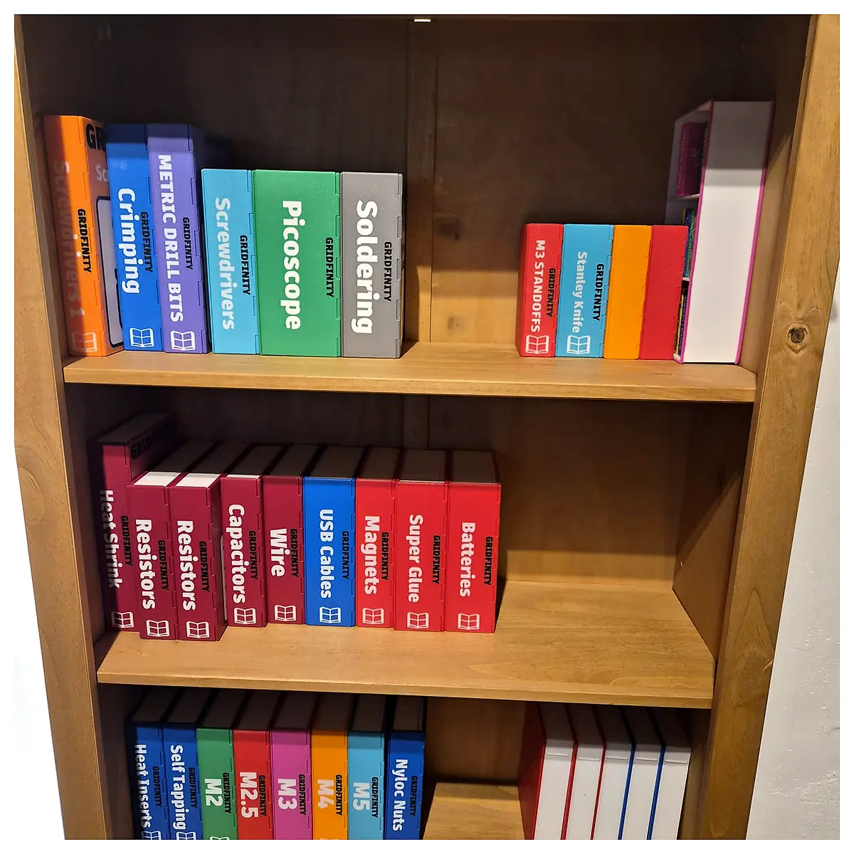 Bookfinity Collection Latches Adjustable Bookcase Shelves Locking System Page Fixer Universal