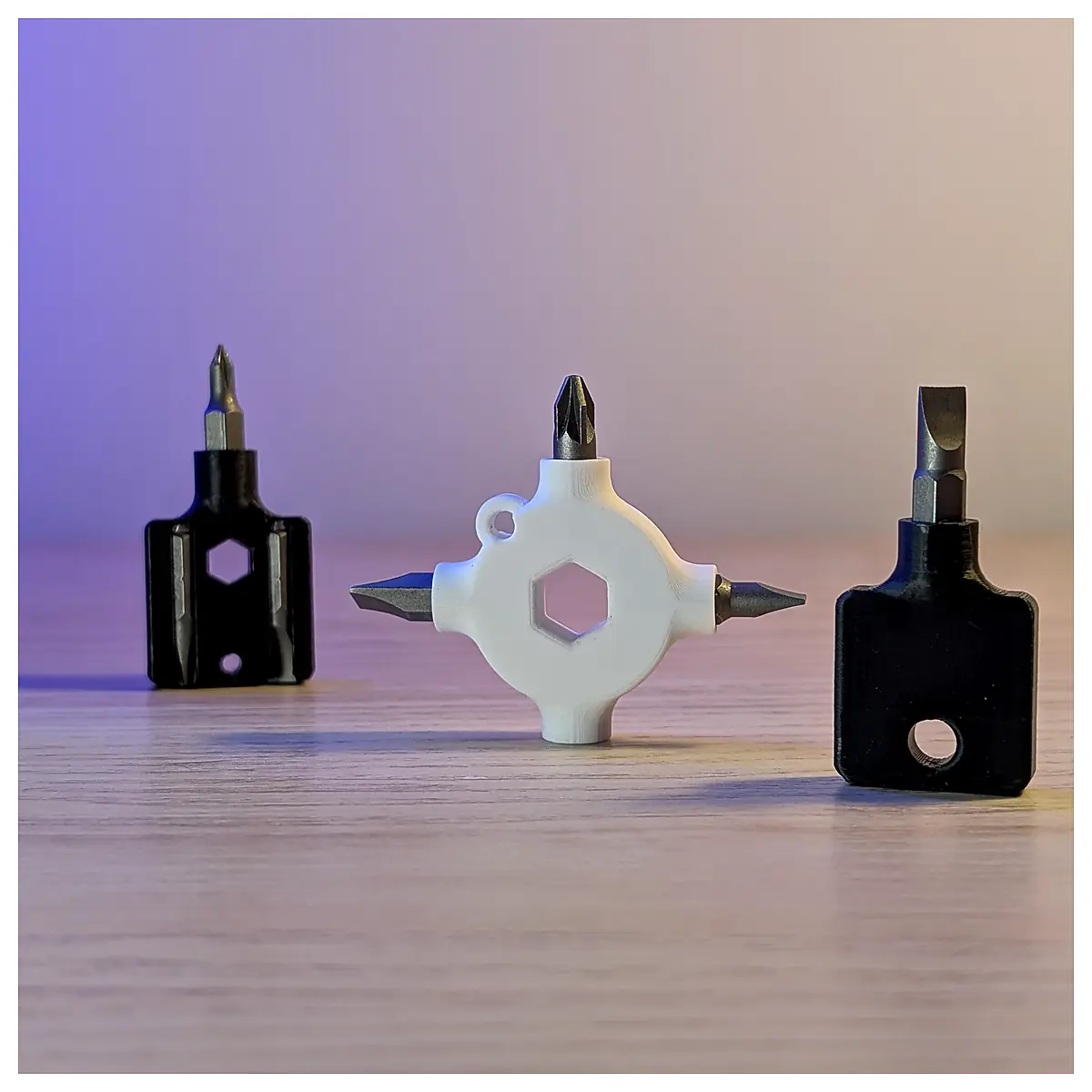 Screwdriver Bit Holder Keychain EDC Tool Multi Bit Organizer Screw Driver Drill Bit Emergency Kit