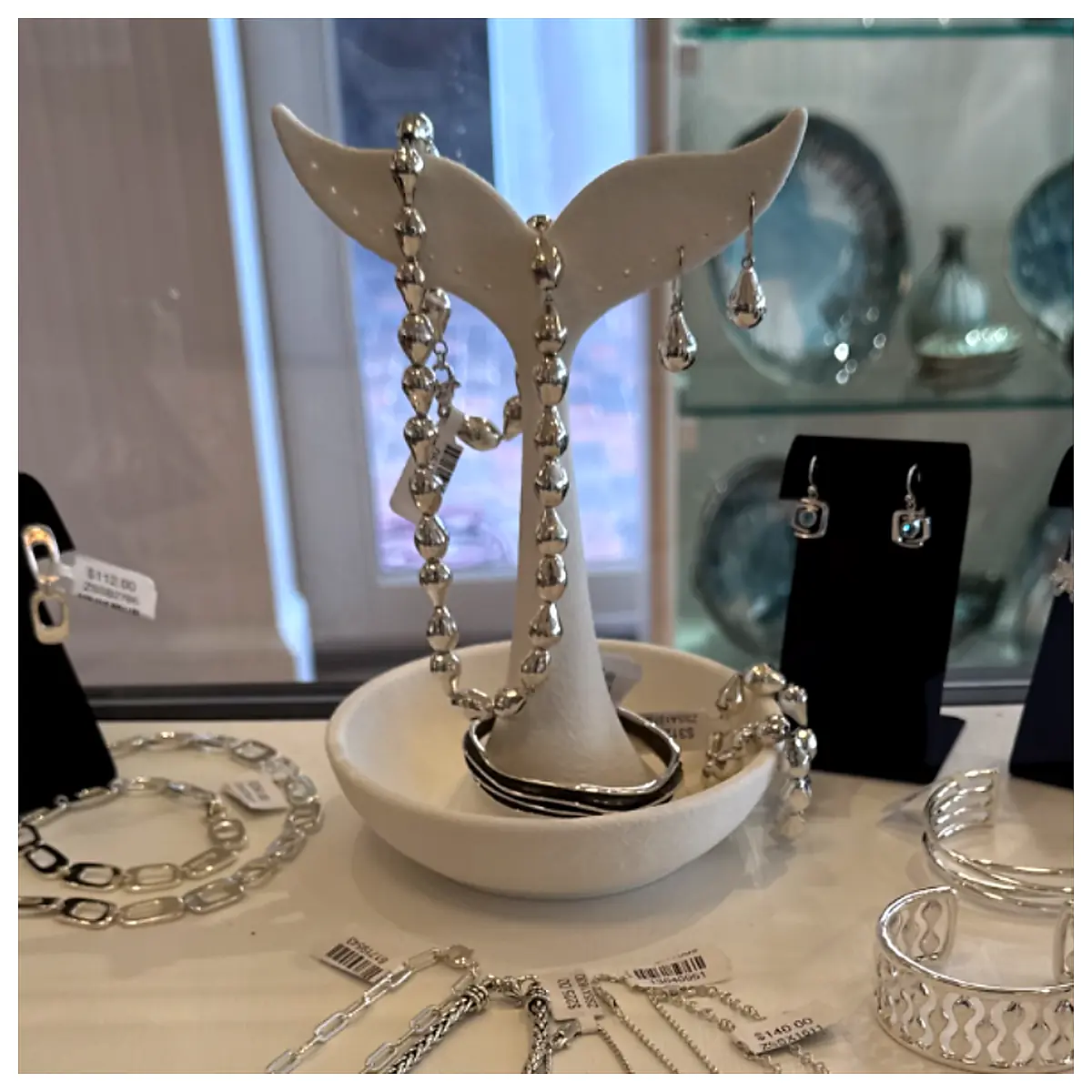 Whale Tail Catchall Dish Earring Stand Jewelry Display Holder Earring Organizer Earring Accessory Earring Display Earring Storage