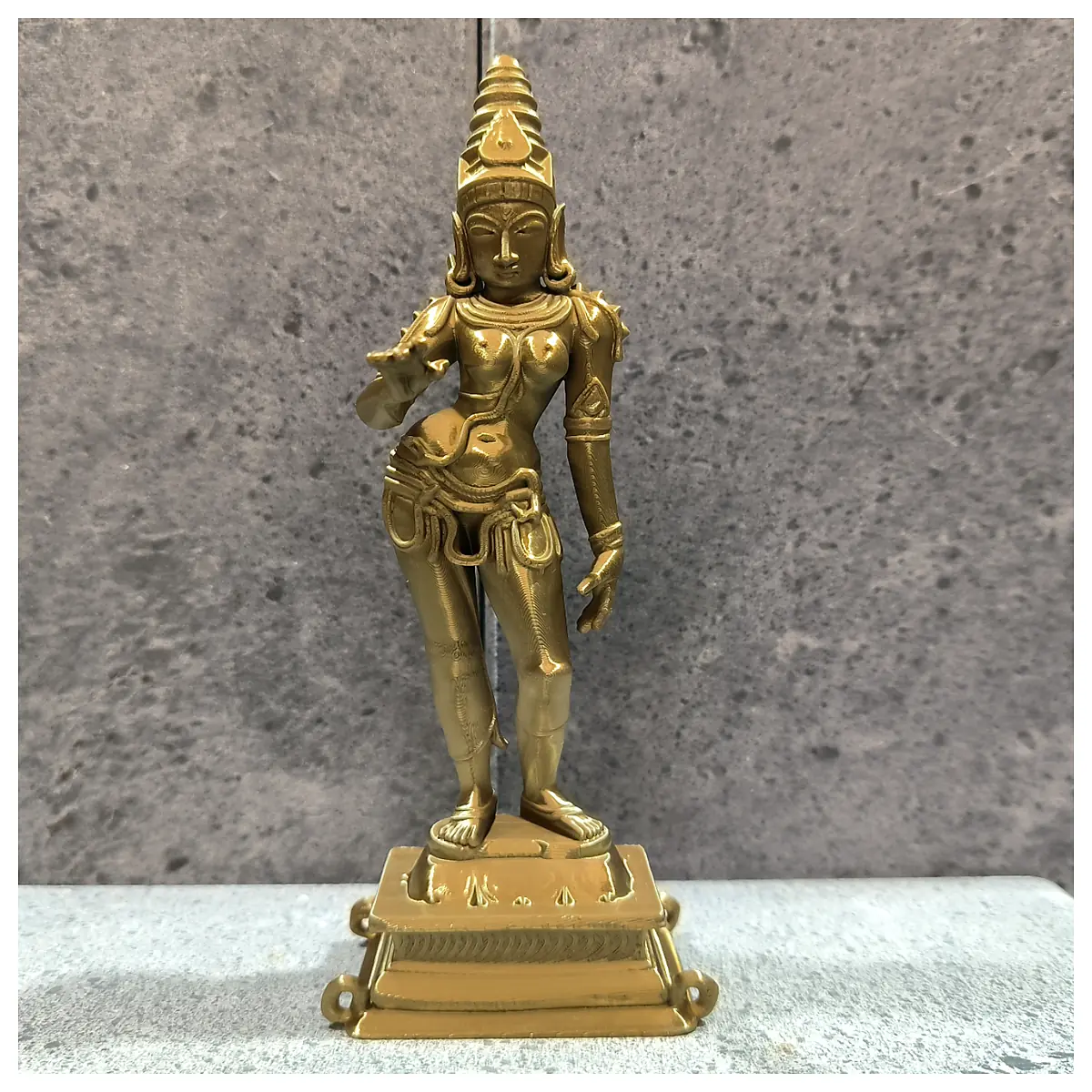 Ardhanarishvara Half Shiva Half Parvati Sculpture Hindu Mythology Divine Representation Religious Art Culture