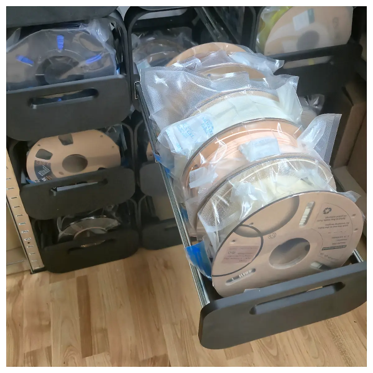 Modular Filament Storage System 25x25cm Customizable Parts Storage Organizer Space Solutions