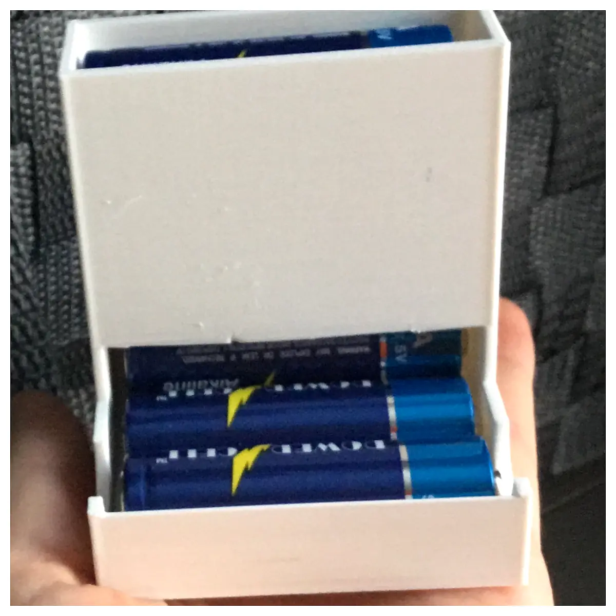 Battery Holder 6 Pack AA Battery Clip Connector Socket Tray Compatible with Rechargeable Batteries Ideal for DIY Projects
