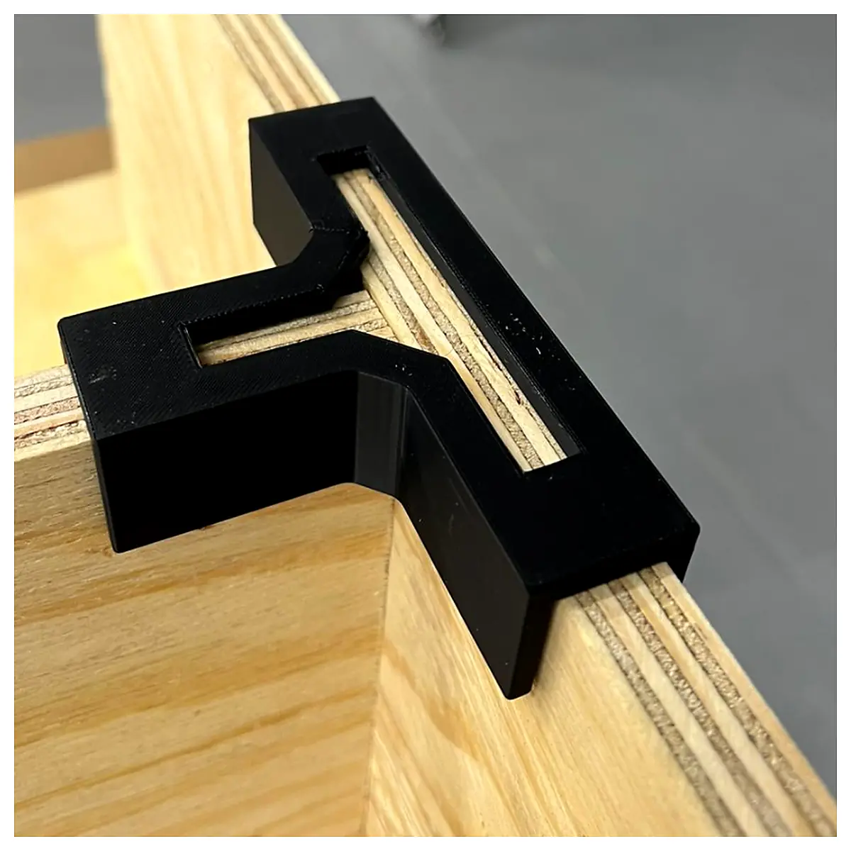 3D Printed T Joint Connector for Wood Boards Fast Assembly Wood Joiner DIY Cabinet Parts Woodworking Accessories