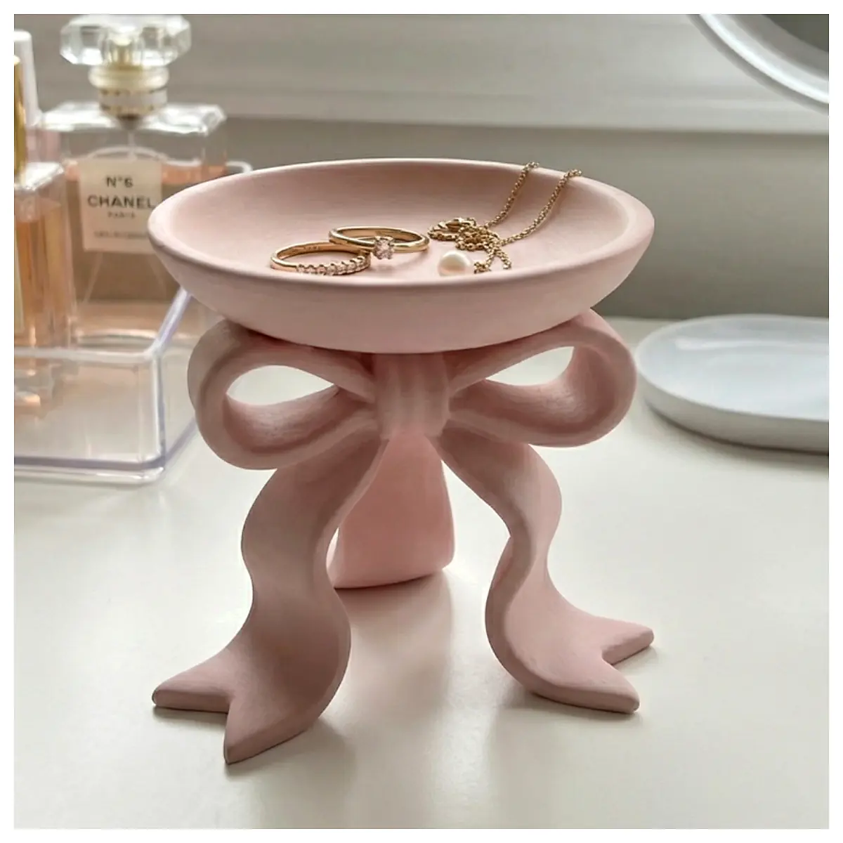 Coquette Bow Jewelry Dish Ring Holder Trinket Tray Decorative Display Stand Elegant Small Accessory Organizer