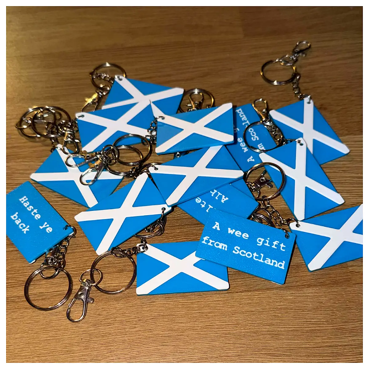 Scotland Flag Keychain Patriotic Gift Scotland Flag Charm Flag Collection Souvenir Present