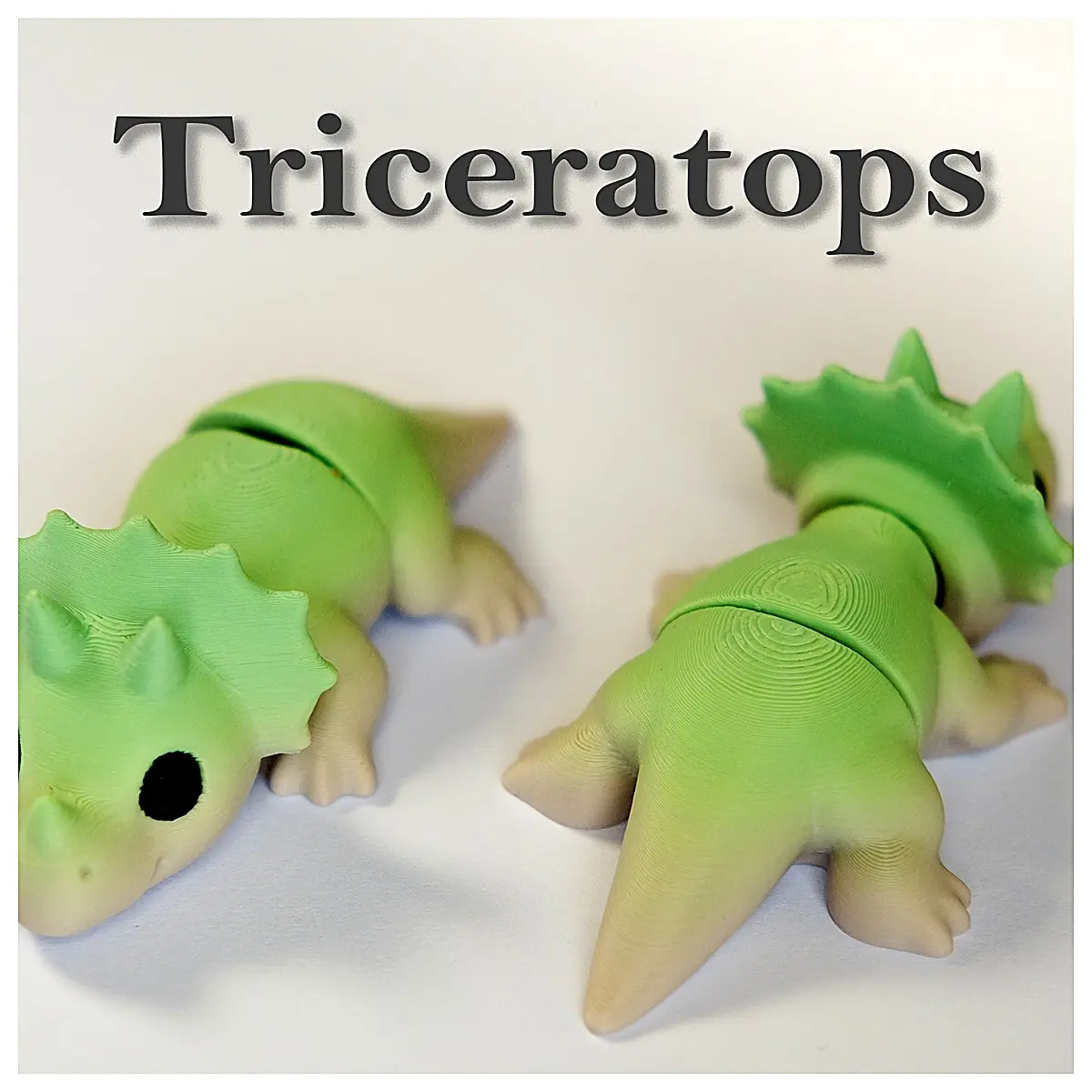 Mini Triceratops Keychain Toy Dinosaur Model Dino Accessory Triceratops Collectible Jointed Dinosaur Figure Dinosaur Gift
