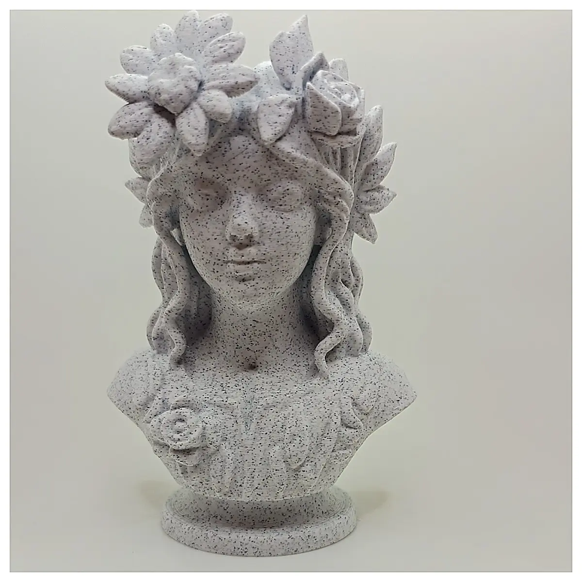 Floral Bust Elegant Female Sculpture Decorative Ornament Flower Bouquet Wedding Gift Desktop Decoration Flower