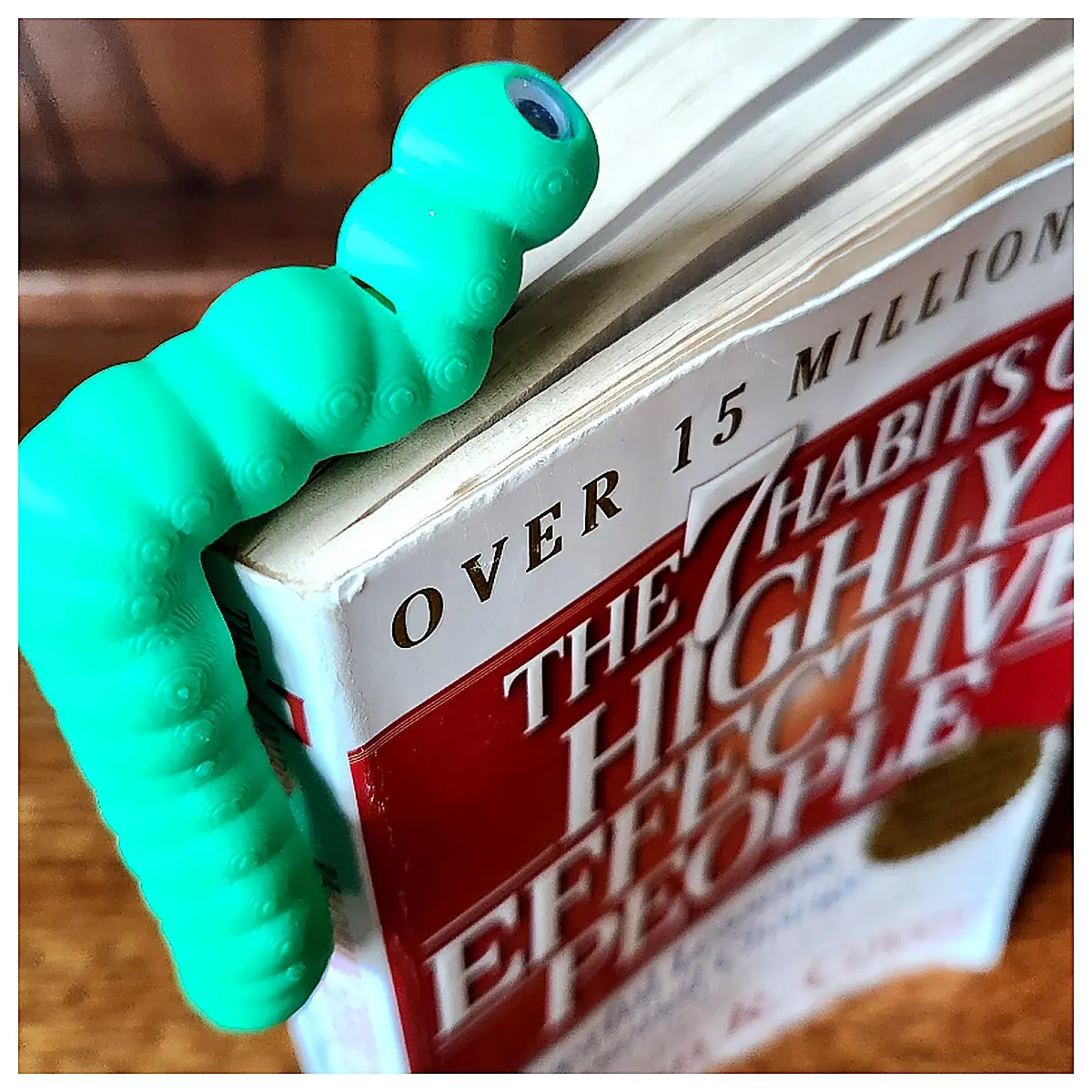 Bookworm Bookmark Holder Creative Bookmarks Book Decoration Reading Journal Book Collection Paper Book Accessories