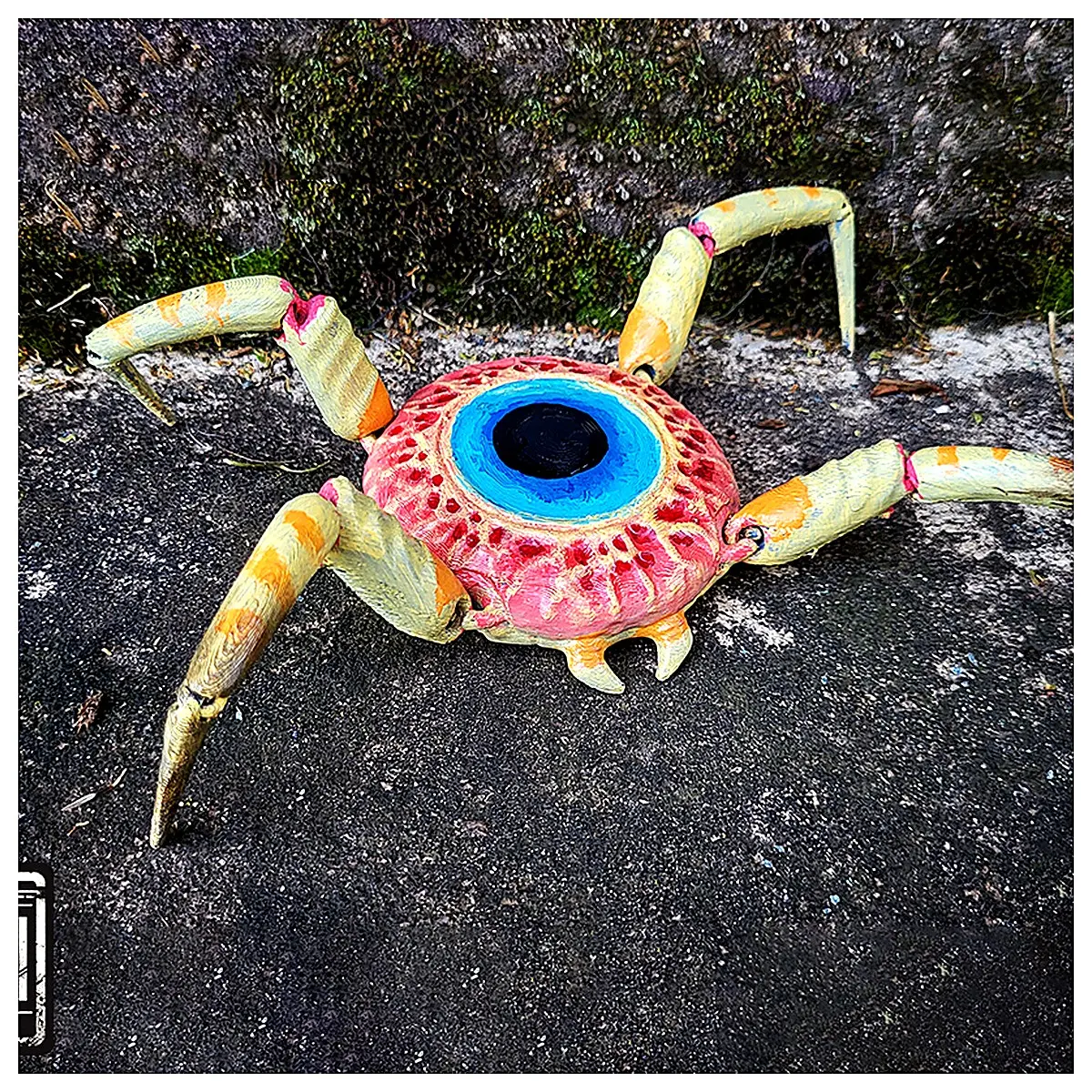 Articulated Cave Crawler Deep Sea Drift Toy Insect Model Simulation Toy Role Play Collectible Puzzle Toy