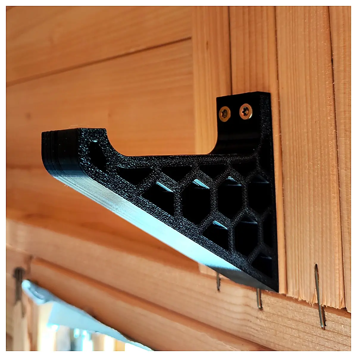 Wall Mounted Garden Tool Rack Hanging Storage Shelves Indoor Outdoor Balcony Yard Utility Organizer