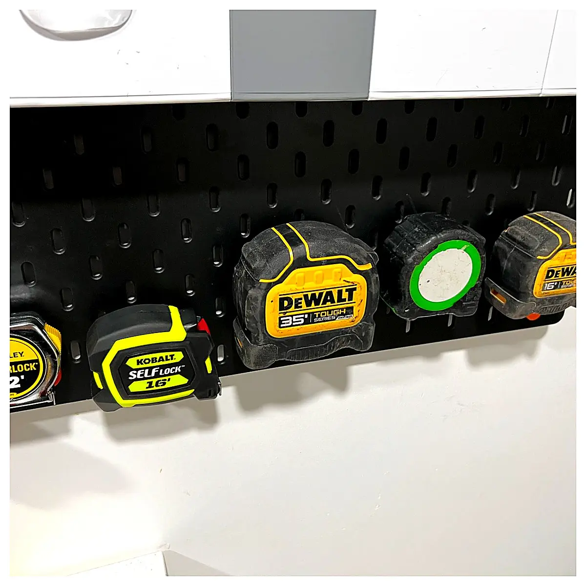 Tape Measure Hook Holder Wall Mount Tape Measure Support Measurement Accessories Hanging Protection Tape Measure Safety Installation Measurement Aid