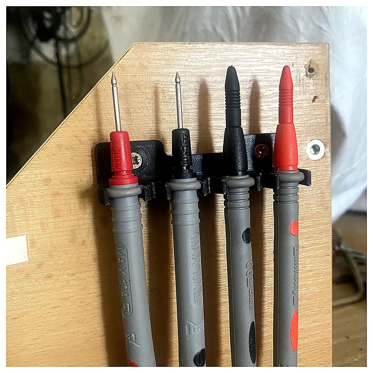 Multimeter Probe Holder Probe Stand Insulator Protection Test Tool Repair Parts Electronic Repair Accessories