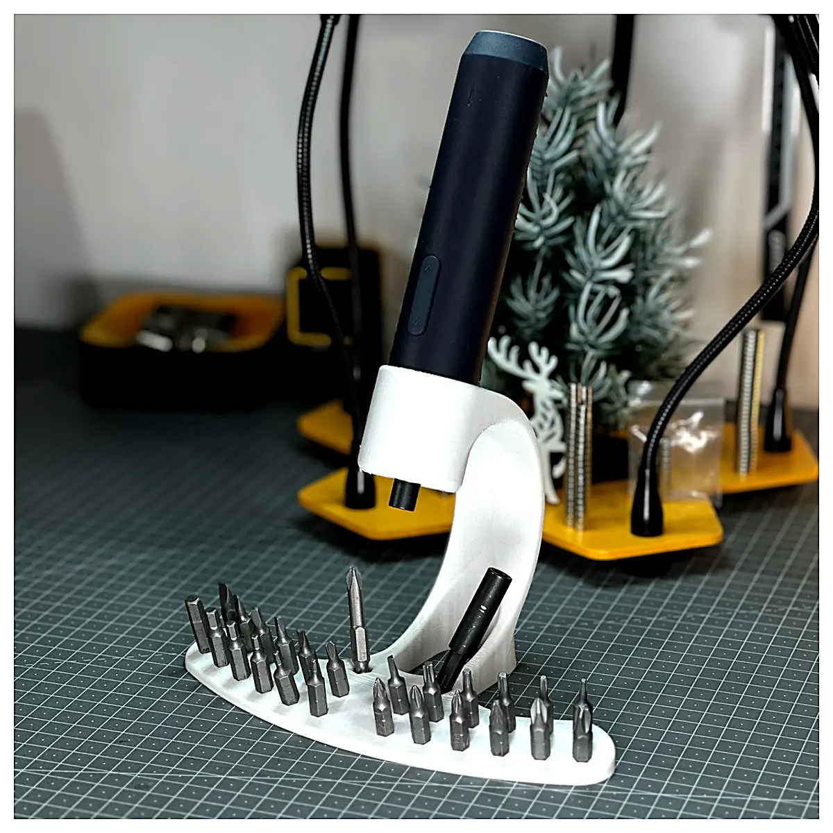 Magnetic Screwdriver Holder Magnetic Grip Screwdriver Organizer Fastening Tool Accessories Magnetic Stand Screw Assembly