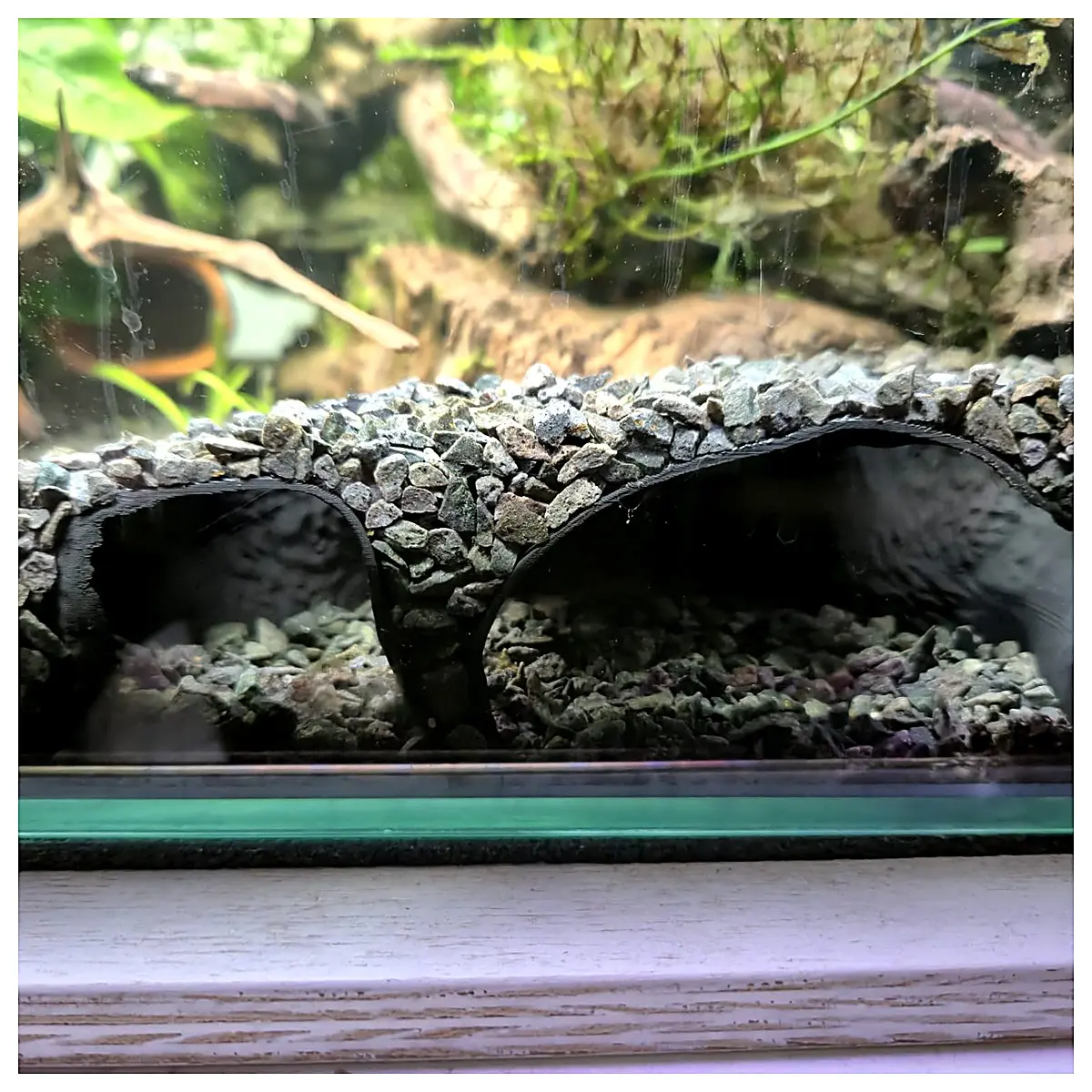 Aquarium Tunnel Cave Fish Tank Pet Fish Tank Aquarium Accessories Fish Decoration Submersible Pump Filter Pump Aquarium Landscape