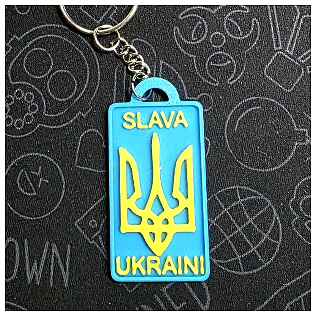 Ukraine Keychain Memorial Charm Badge Decoration Car Hanging Keychain Friends Family Commemorative Collection
