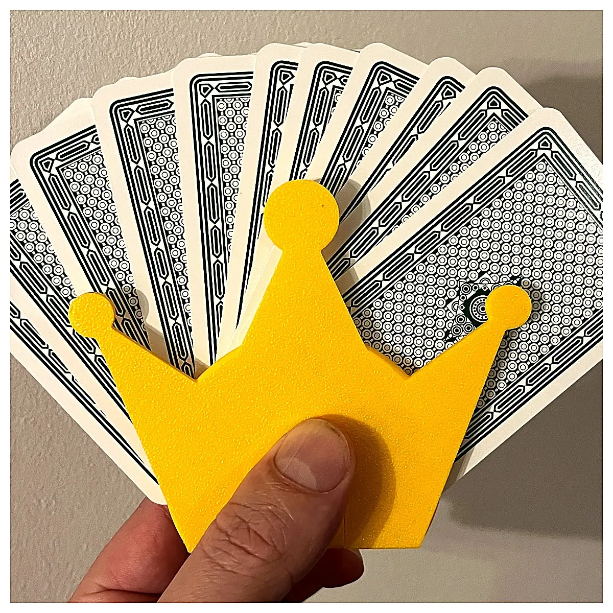 Playing Card Storage Box Crown Card Organizer Deck Box Game Accessories Desktop Storage Poker Collection Box