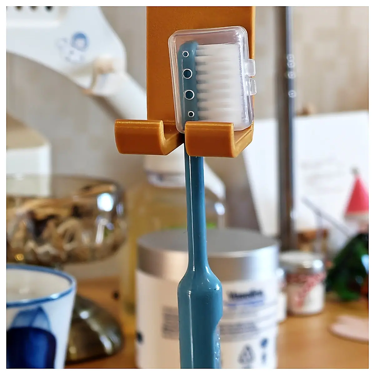 Toothbrush Holder Organizer Bathroom Shelf Toothbrush Stand Holder with Toothpaste Dispenser Kitchen Bath Storage Solutions