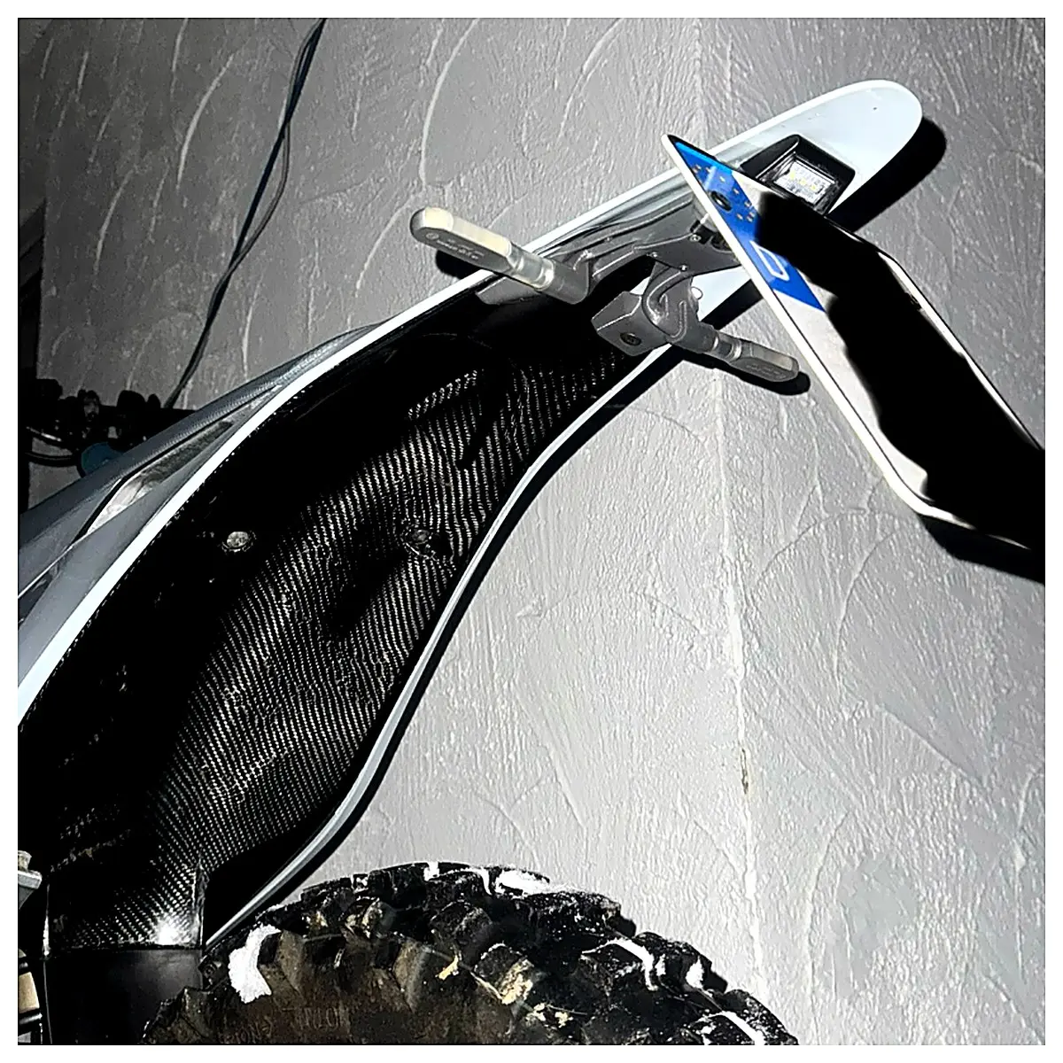 Stark Varg EX Removable License Plate Bracket Mount Car Accessory Auto Decoration Vehicle Parts Detachable License Holder Car Modification