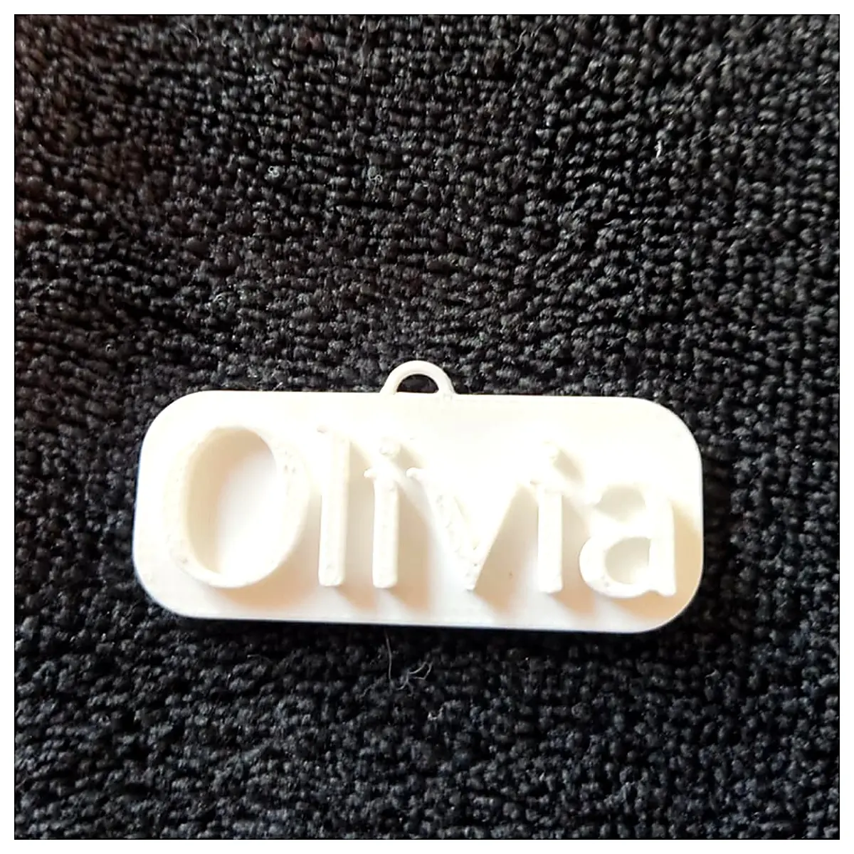 Olivia Keychain Creative Design Charm Car Key Chain Phone Case Accessory Gift Decoration