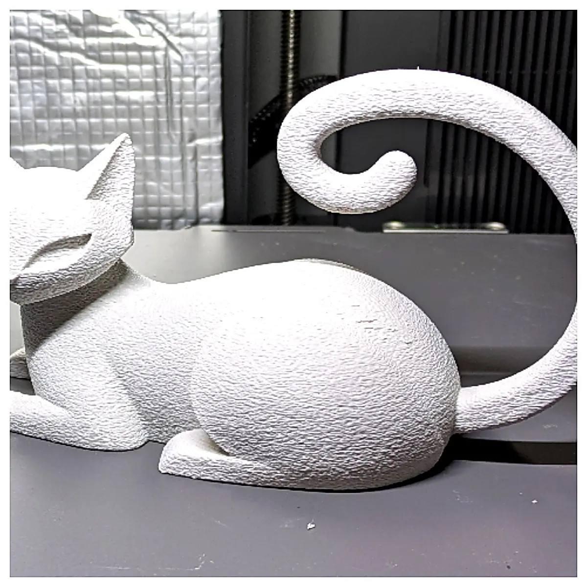 Cat Relaxing Pose Statue Curved Tail Pet Figurine Cat Decoration Desktop Ornament Creative Cat Lovers