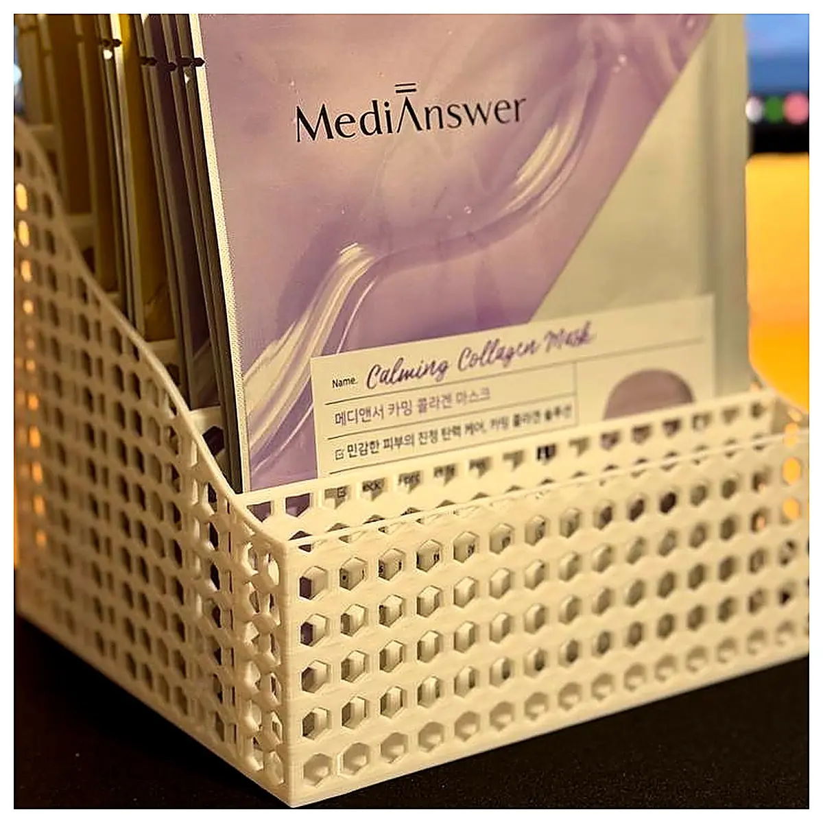 Beauty Mask Holder Organizer Skin Care Product Shelf Mask Stand Sheet Mask Support Enhances Mask Freshness