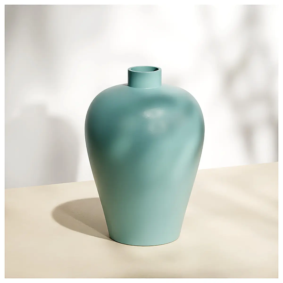 Ceramic Vase Classical Decorative Art Piece Full Water Not Leak Elegant Tabletop Ornament Friends