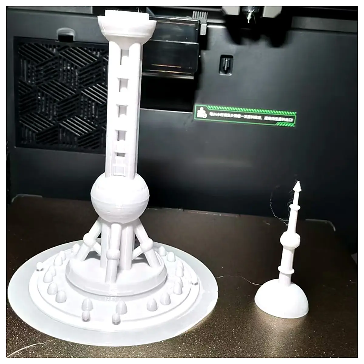 Oriental Tower Souvenir Oversized Model Toy Tower Model Collection Travel Gift Decorative Item Display Scene