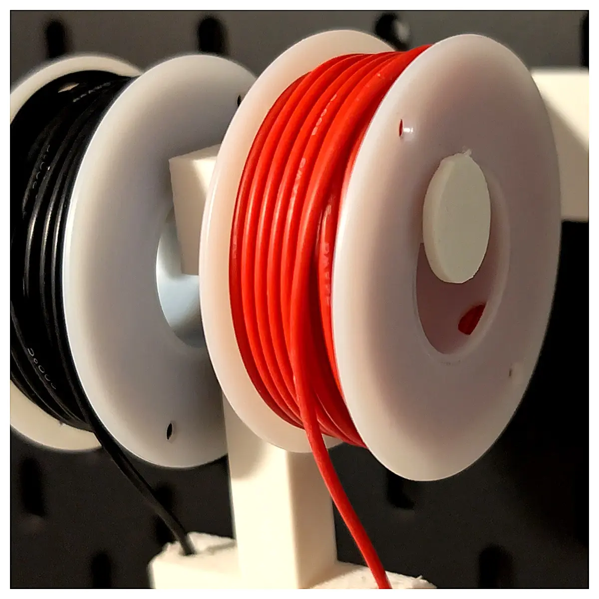 Cable Spool Holder Wire Management Bracket Wall Mount Cable Organizer Cable Securing Accessory Coil Cable Support Cable Protection Indoor Outdoor Use