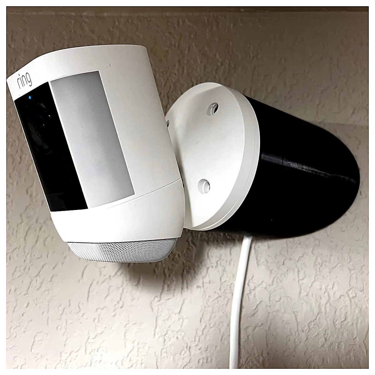 Ring Pro 45 Degree Indoor Wall Mount Bracket Decor Holder Hanging Ornament Support Wall Accessory Wall Mount Interior Decoration
