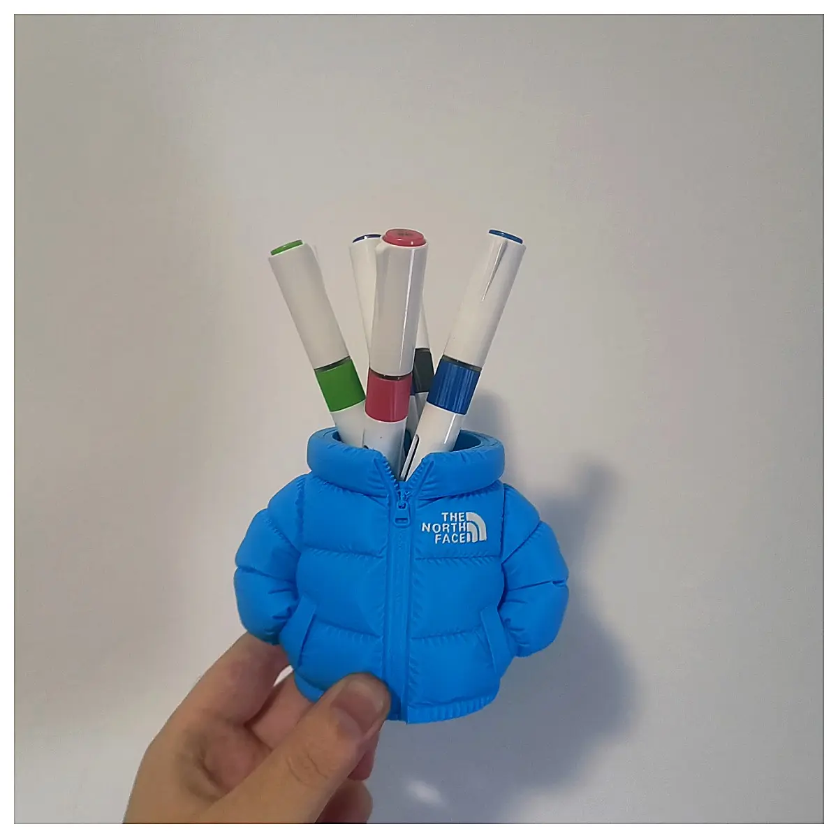 North Face Puffer Jacket Stand Phone Stand Support Holder Desktop Accessory Mobile Phone Holder Desk Stand