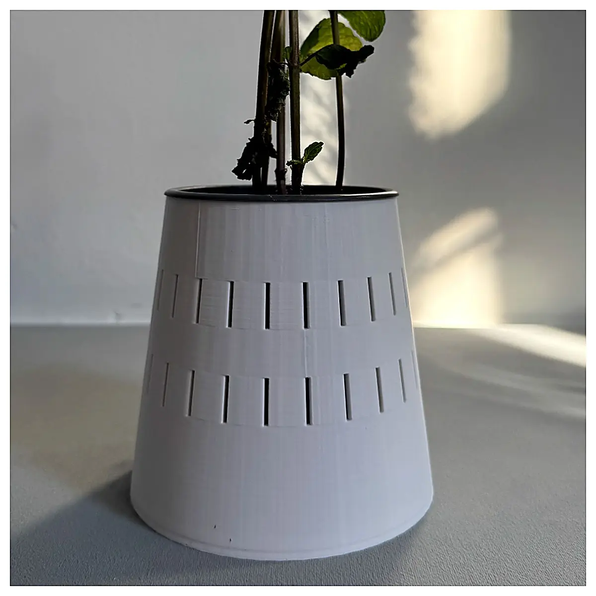 35 Inch Flower Pot Planter Container for Indoor Garden Balcony Patio Flower Pot Accessories for Horticulture