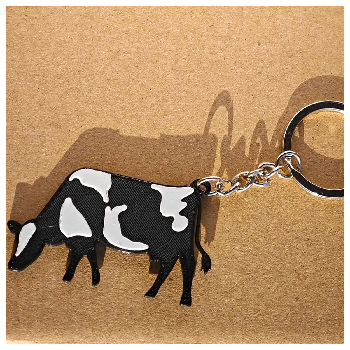 Keychain Animal Cartoon Cute Novelty Memorial Gift Hanging Charm Present for Friend Family Creative