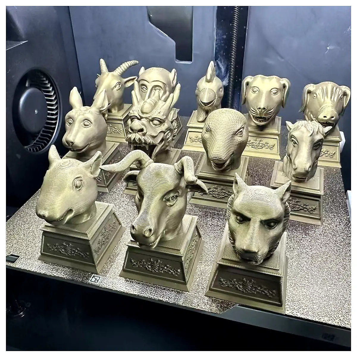 Yuanming Garden 12 Zodiac Beast Heads Sculptures Antique Decoration Ornament Collection Dragon Tiger Rabbit Sheep Monkey Pig Art Piece Home De