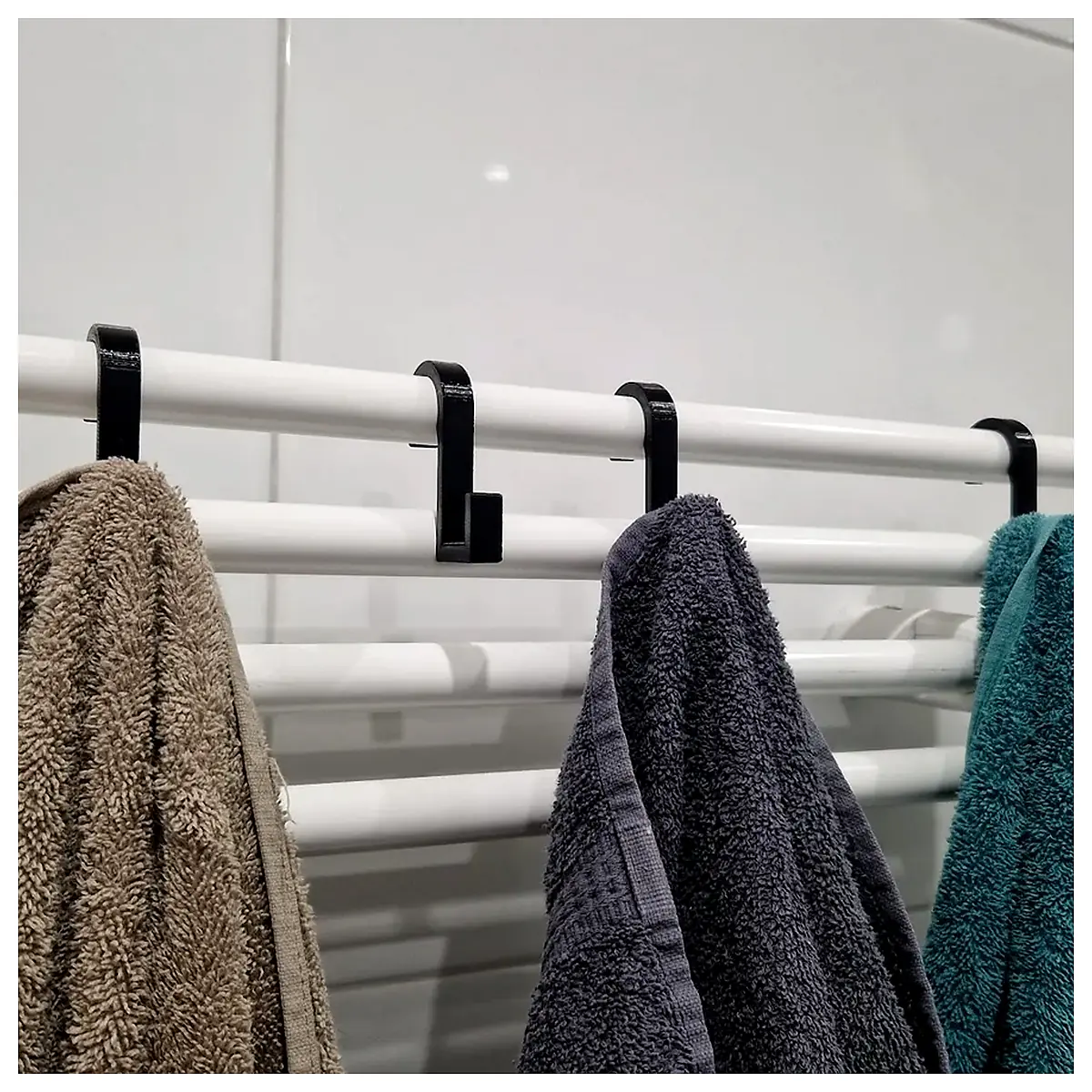 Towel Rack Bathroom Shelf Wall Mounted Towel Holder Kitchen Shelf Storage Rack Durable Modern Design