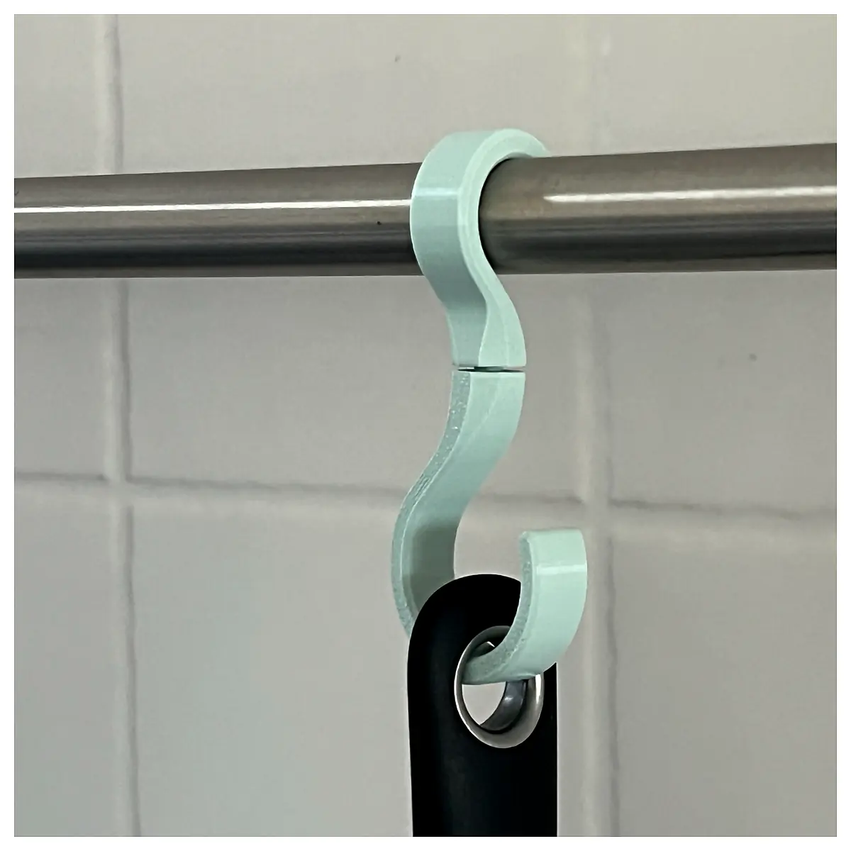 Seahorse Hooks Bathroom Wall Mounted Towel Rack Kitchen Shelf Hanging Holder Decorative Accessories Practical Convenient