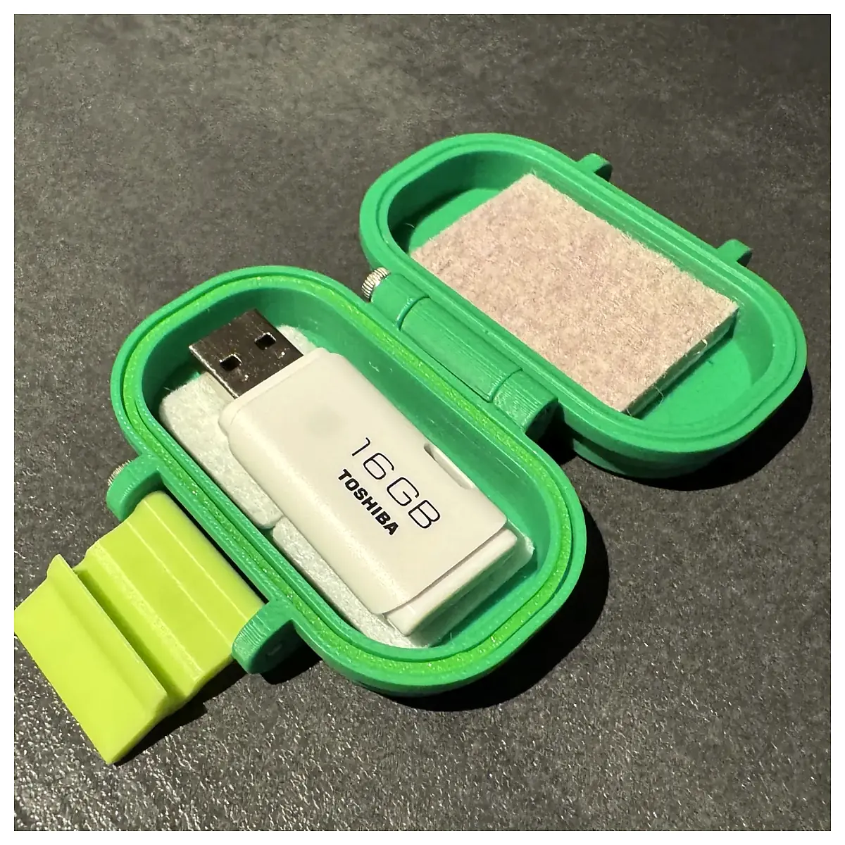 USB Drive Storage Box Organizer Parts Case Electronic Accessories Storage Container Mobile Accessory Holder Small Parts Box