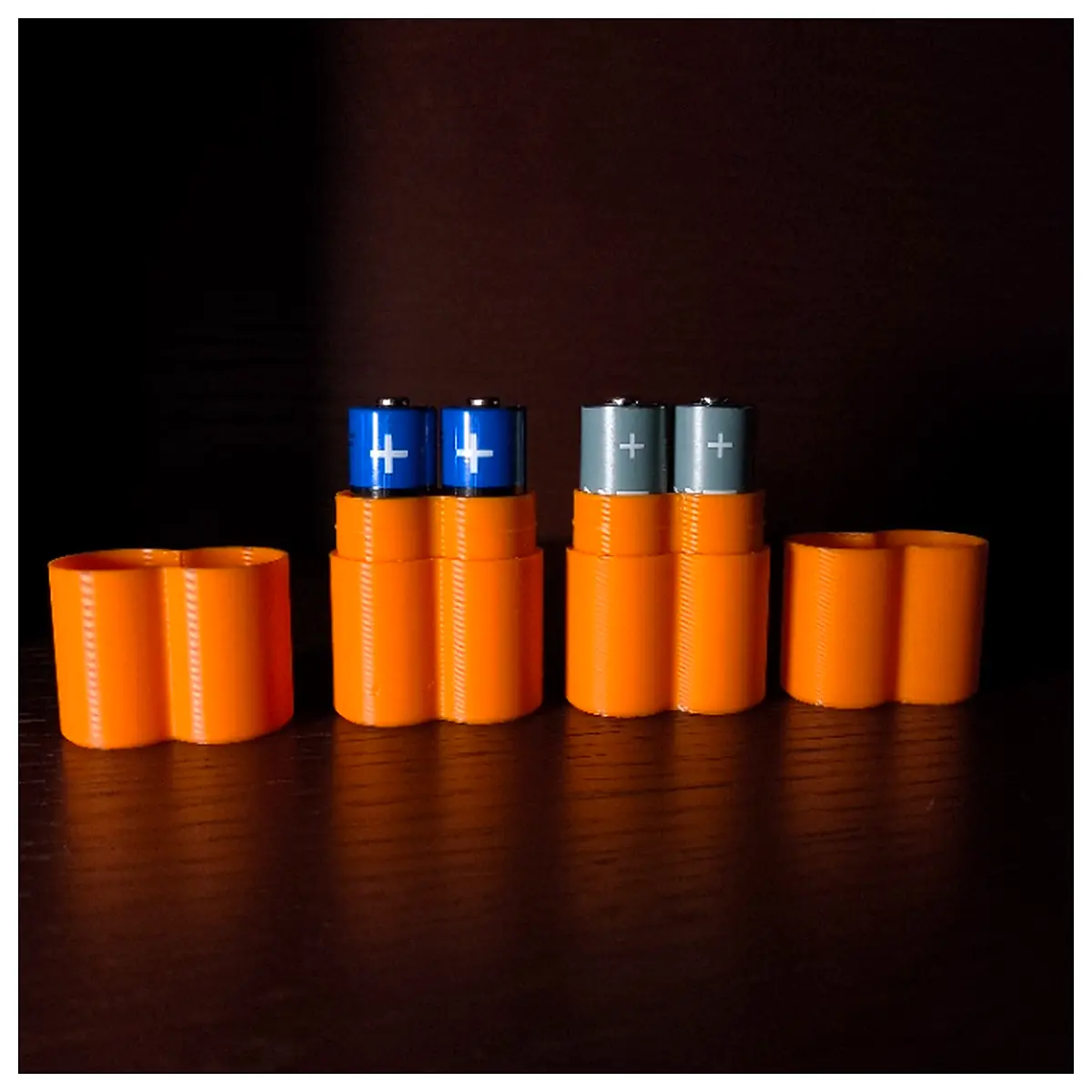 Compact AA Battery Organizer Travel Case Battery Box 2 Pack Battery Storage