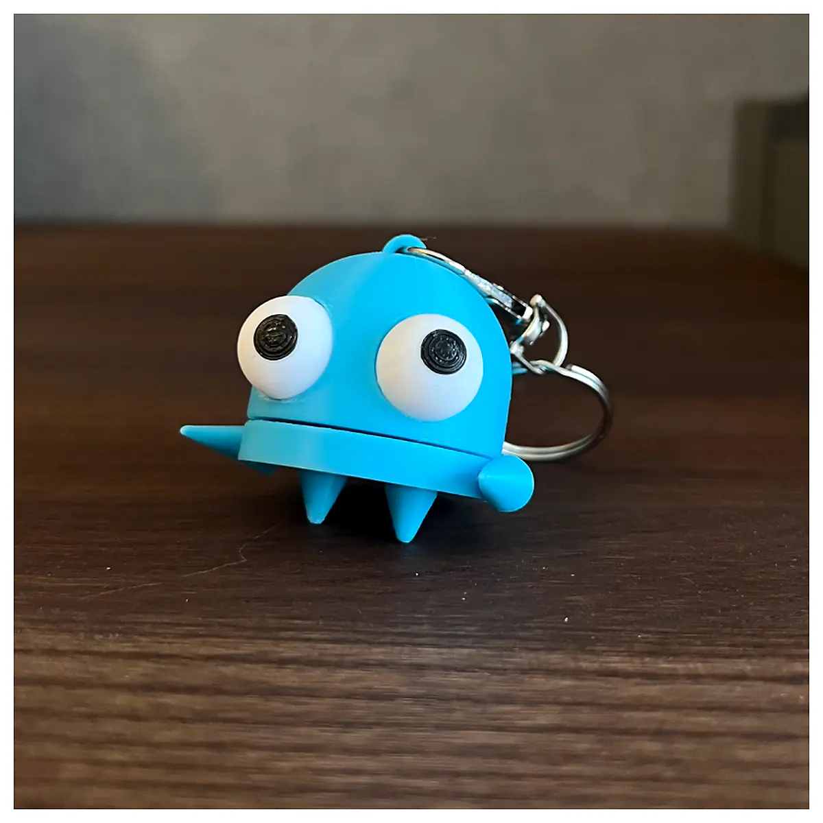 REPO Game Keychain Miniature Model Collectible Decoration Character Accessory Keyring Gift Hobby