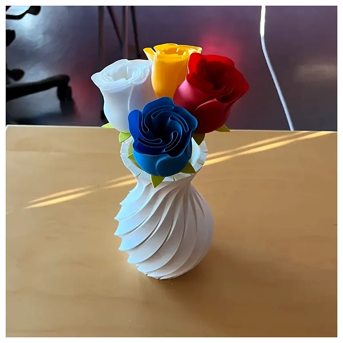 Rose Bouquet with Stem Bottle Fresh Flower Girlfriend Mom Romantic Bouquet Love Surprise