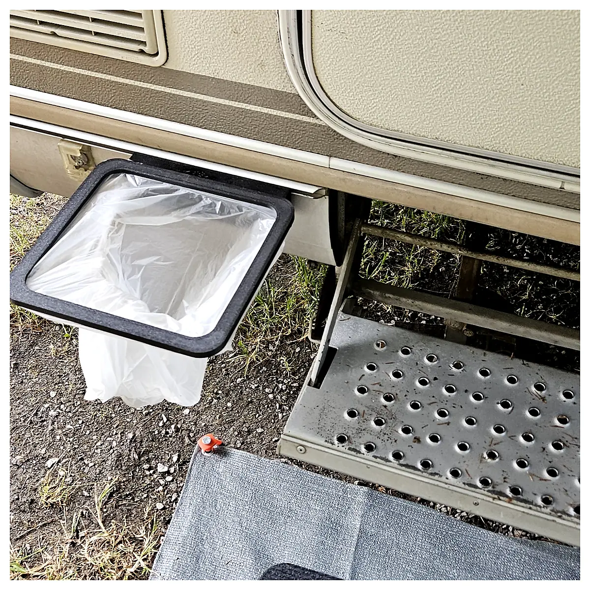 Boat Rail Trash Bag Holder External Waste Container Boat Cleaning Marine Accessories Dockside Storage