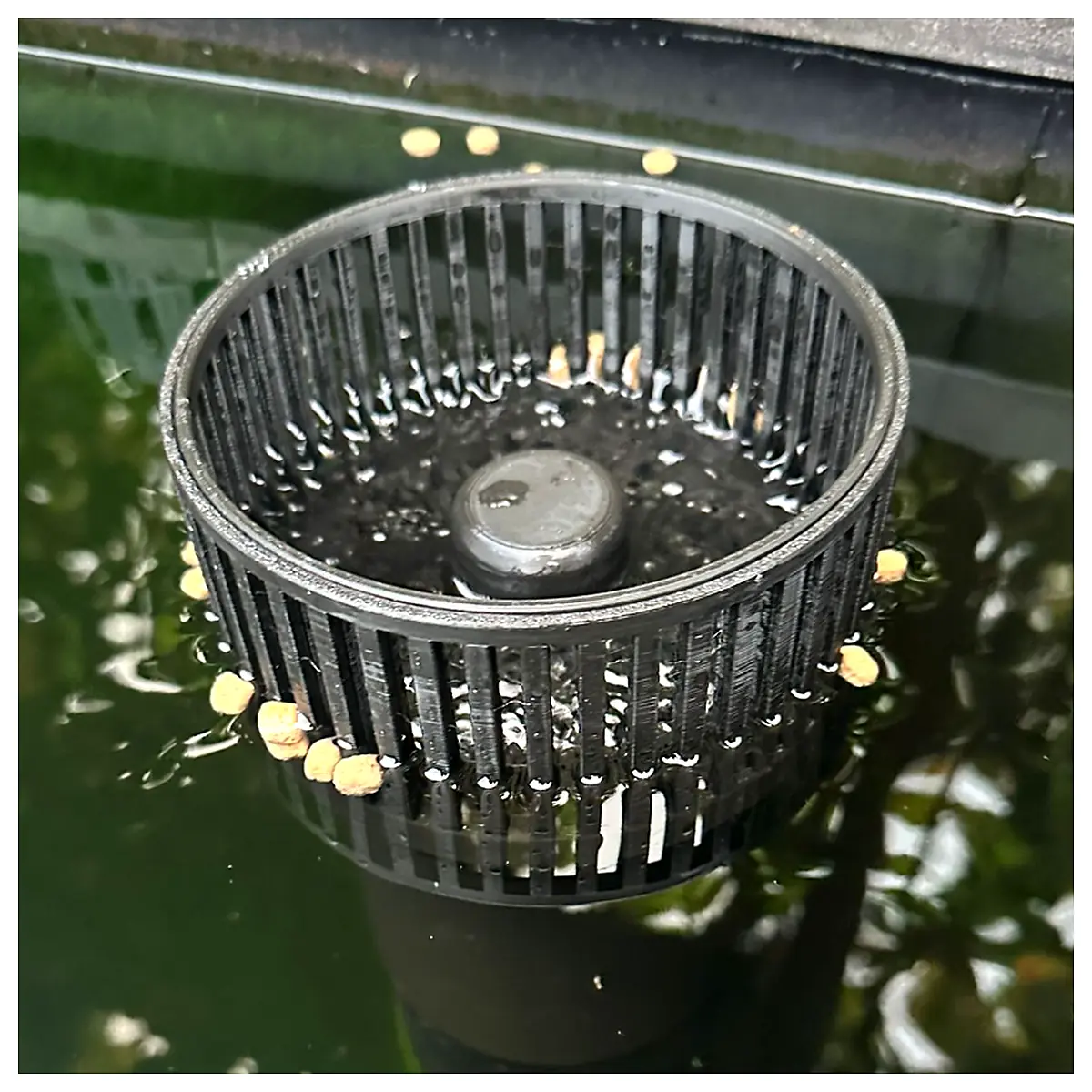 Pond Skimmer Fish Pond Floating Slag Remover Tool Automatic Oil Skimmer Pond Water Filter Debris Collector Filtration Net