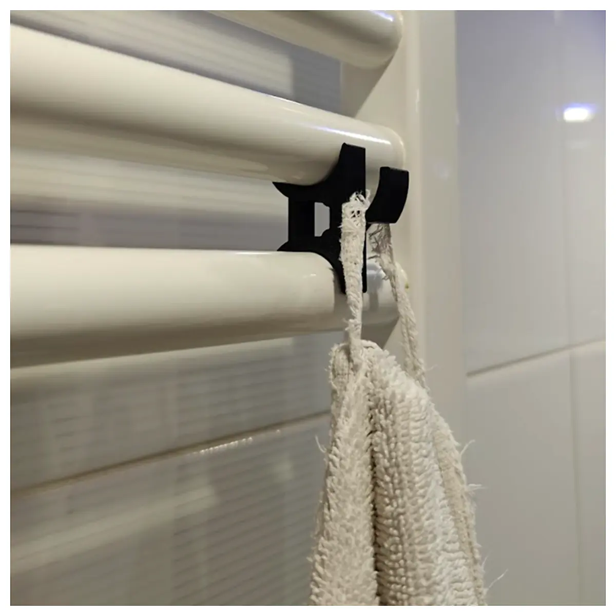 Radiator Towel Rack Wall Mounted Durable Rustproof Bathroom Shelf Kitchen Towel Holder Modern Simple