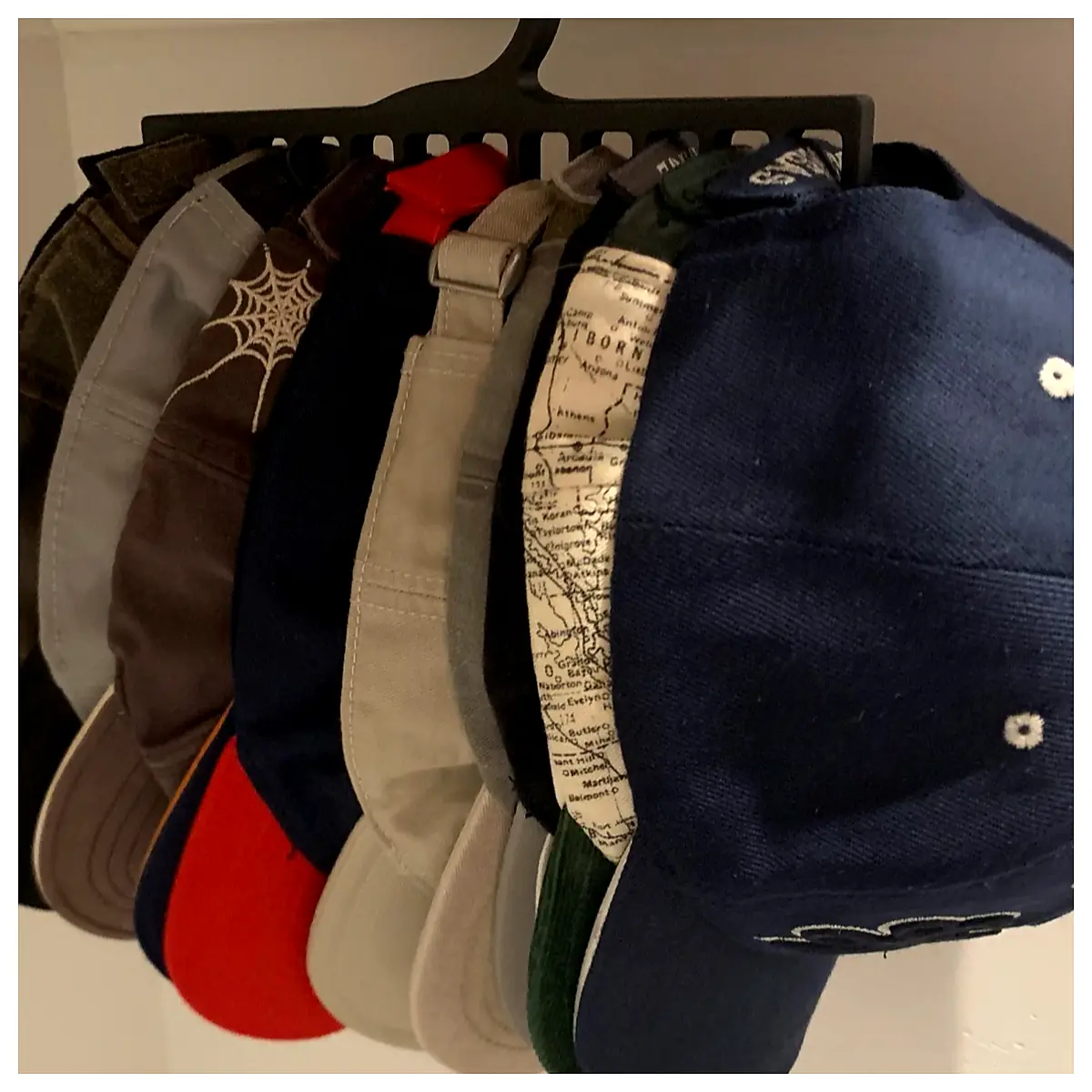 Hat Rack Holder Organizer Stand Wall Mounted Hat Hanger Indoor Hat Storage Bedroom Kitchen Hanging Rack 20