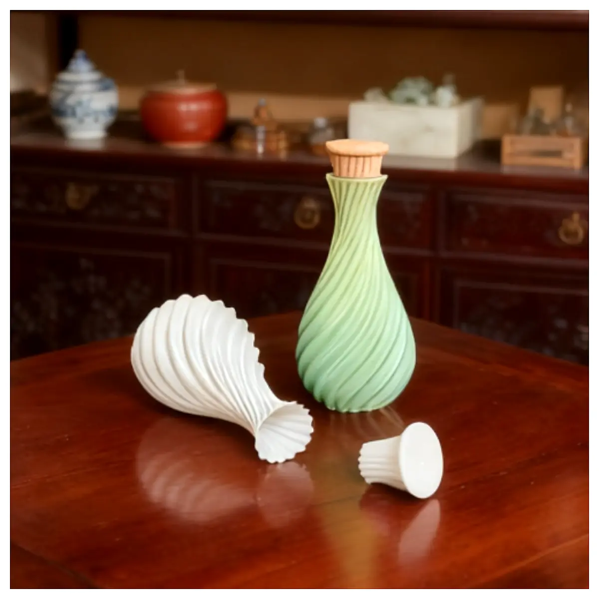 Rotating Pill Bottle Antique Small Bottle Container Pill Bottle Accessories Collection Item Apothecary Collection